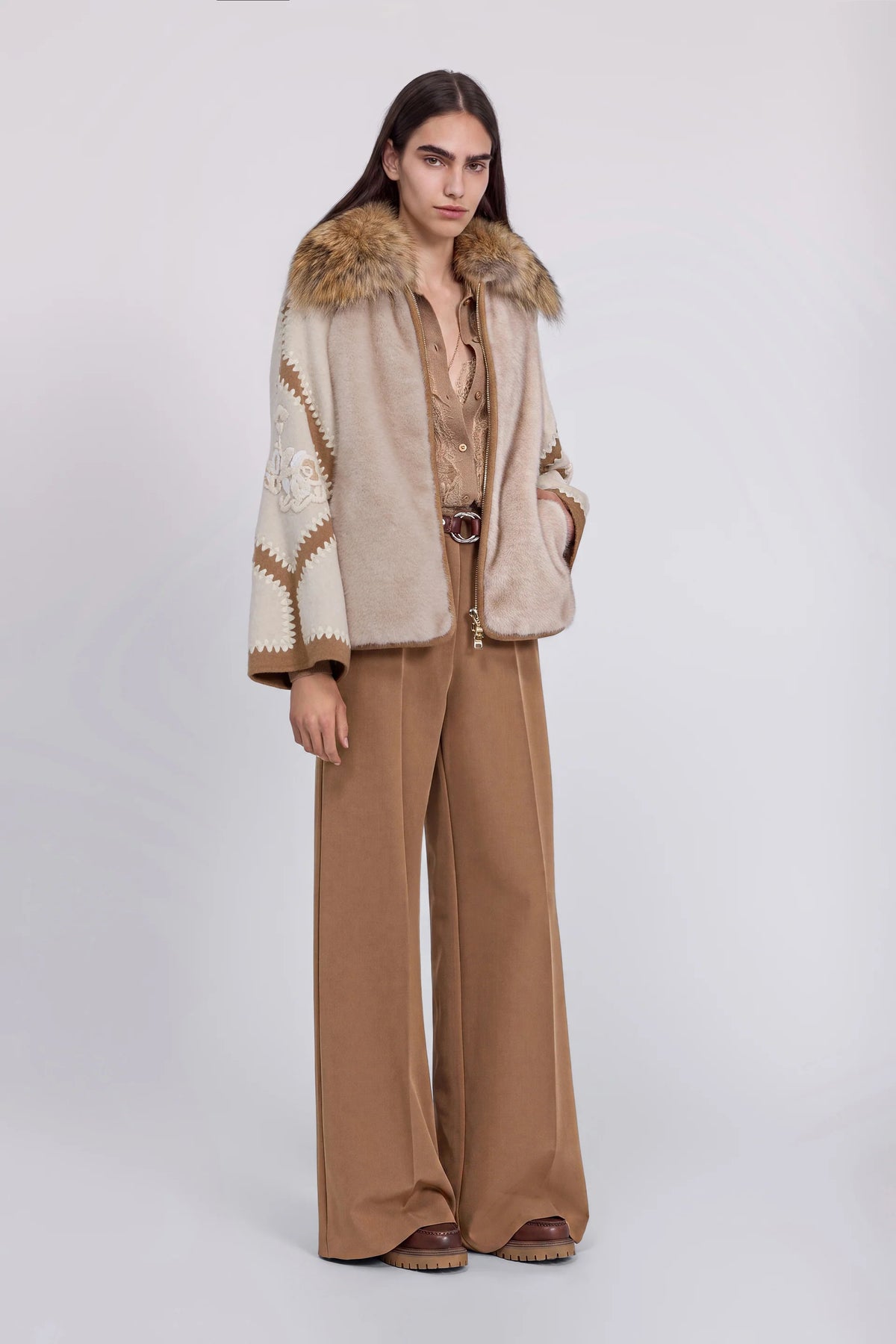 Ermanno Firenze Pelliccia Ecologica Maniche Patchwork Collo Pelliccia